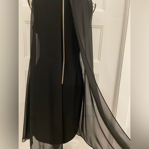 Beautiful Black Dress - Picture 4 of 5